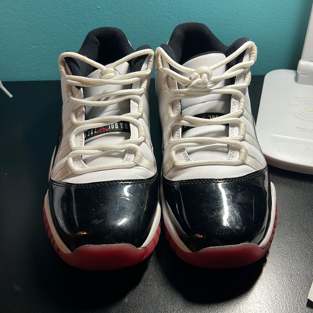 Jordan 11 Low (gs) 7Y
